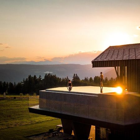 Aeon Hotel - Adults Only Bed & Breakfast Oberbozen Buitenkant foto