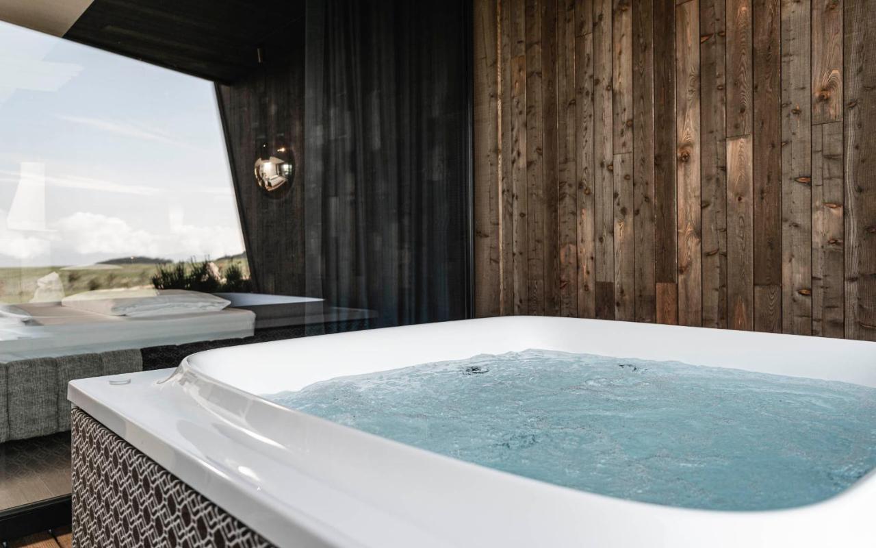 Aeon Hotel - Adults Only Bed & Breakfast Oberbozen Buitenkant foto